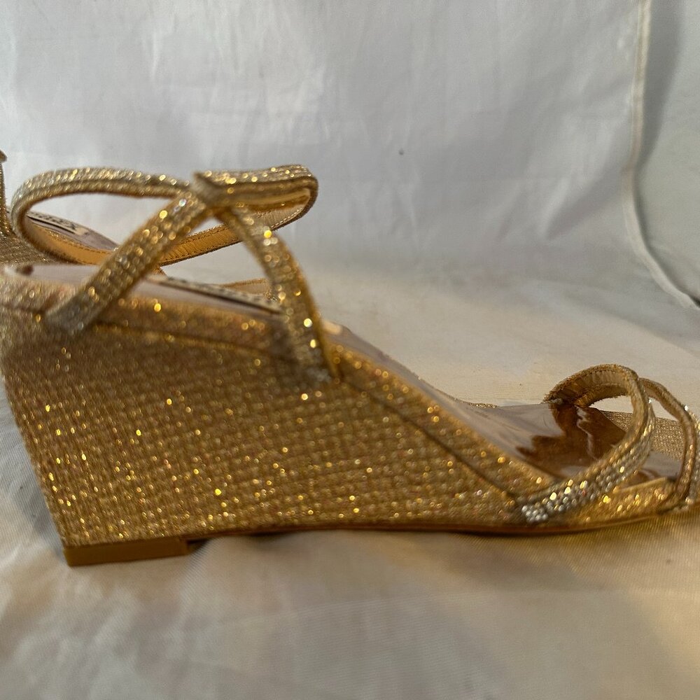 Badgley Mischka Unity Wedge Sandal, Pale Gold Glitter Women Size 5 M - Picture 5 of 6